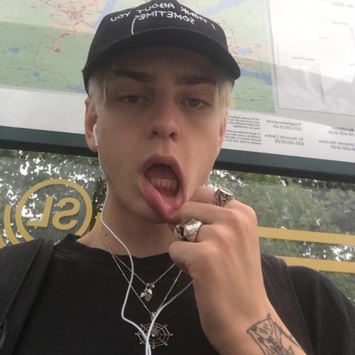 6686体育高级作者Wayne