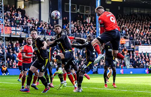 盧頓鎮 vs 沃特福德