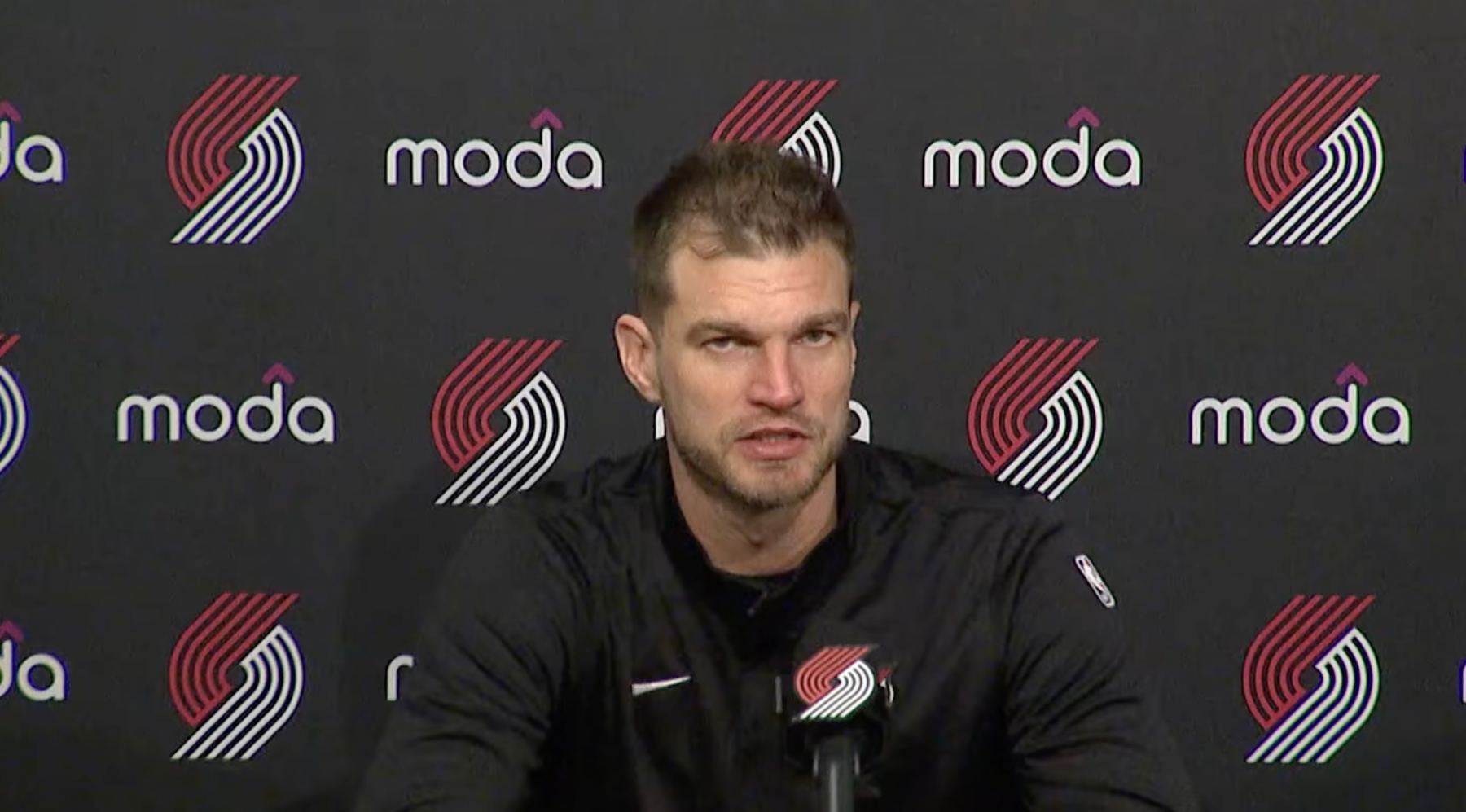 斯普利特：有里斯這樣能拉開空間的五號位，我們攻擊完全不同了