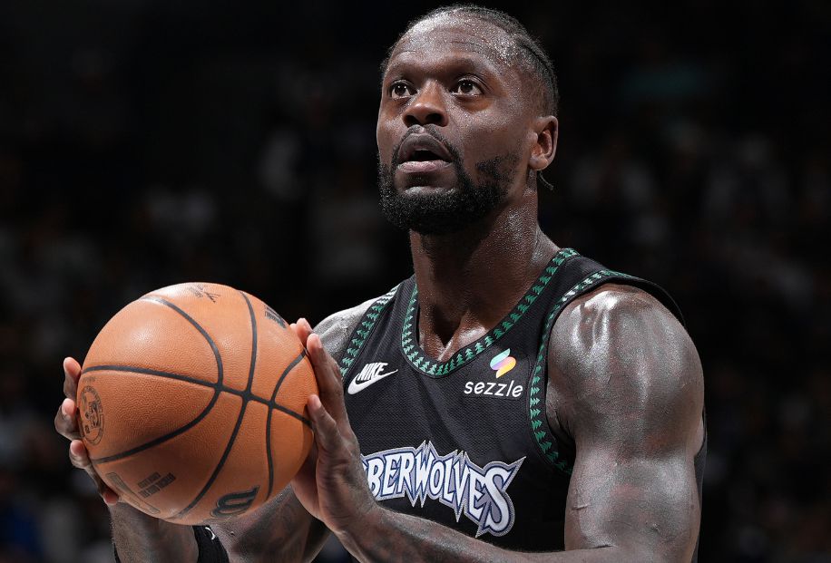 無力回天！蘭德爾全場投射21中12，得到32分、5板4助