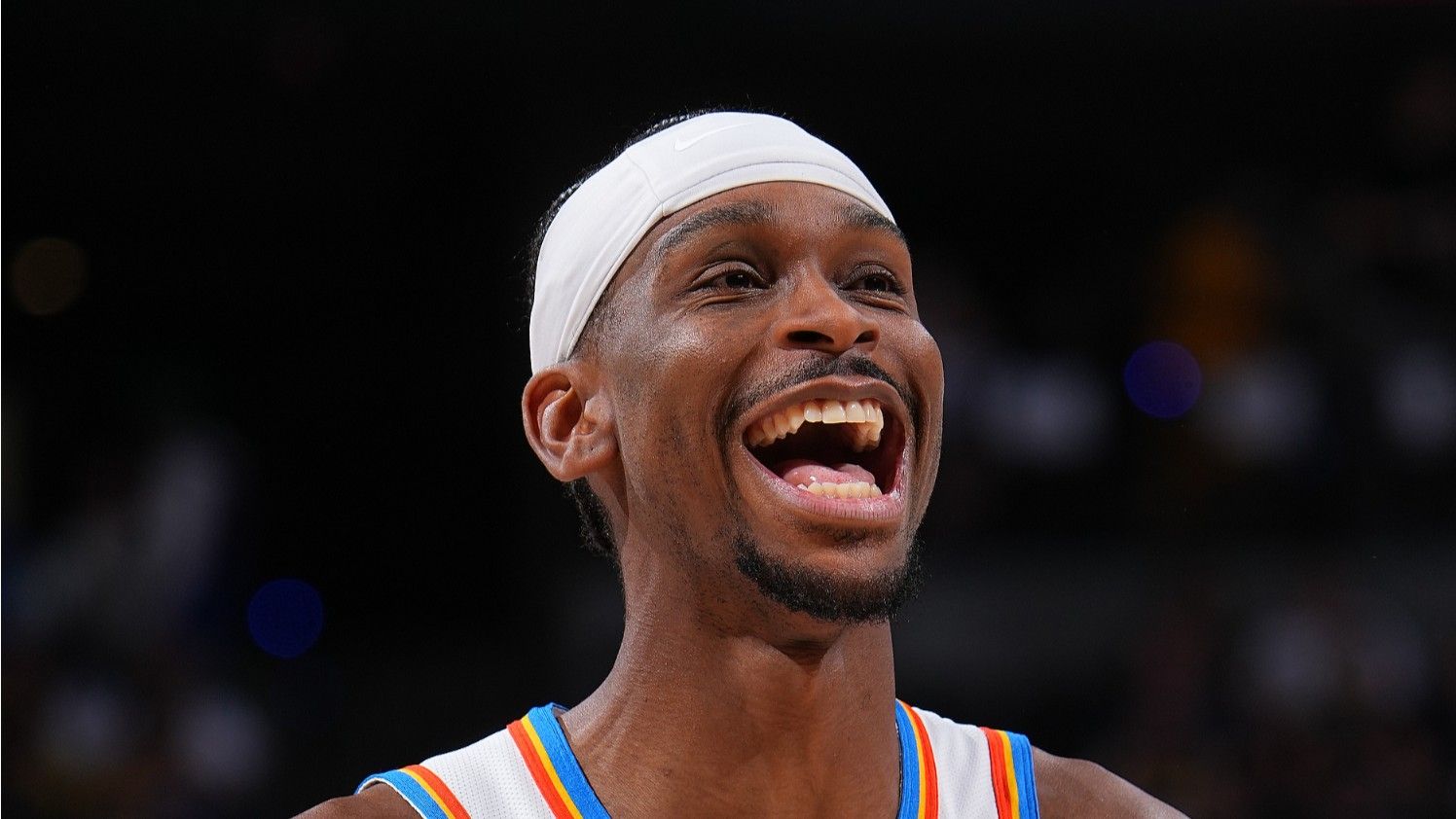 SGA連續80場得分20+，超越「大O